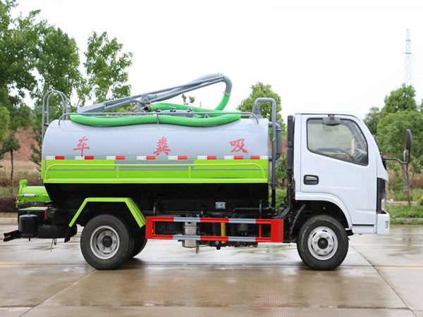 国六 东风小福瑞卡 5方吸粪车 国六 东风小福瑞卡 5方吸粪车