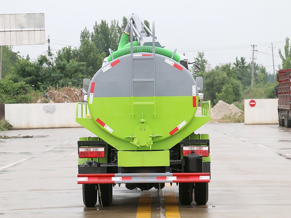 国六 东风小福瑞卡 5方吸粪车 国六 东风小福瑞卡 5方吸粪车