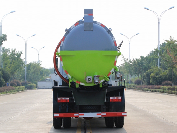 国六东风D9 10-12方 吸污车 国六东风D9 10-12方 吸污车