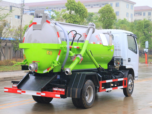国六小福瑞卡 5方 吸污车 国六小福瑞卡 5方 吸污车