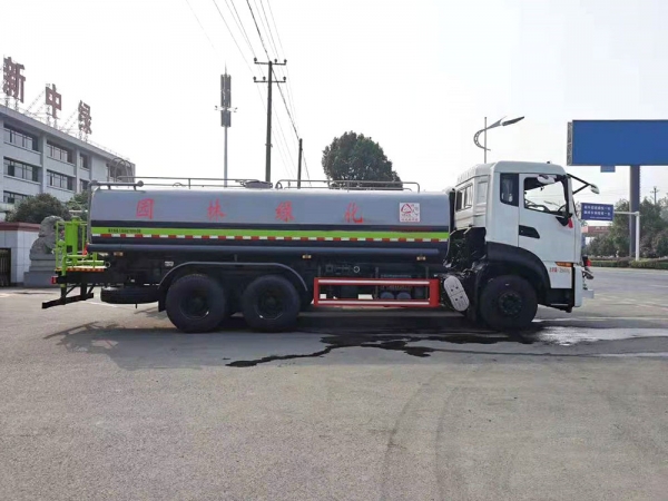 国六【18-22立方】东风天龙洒水车