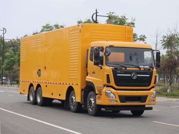 东风天龙前四后八移动电源车