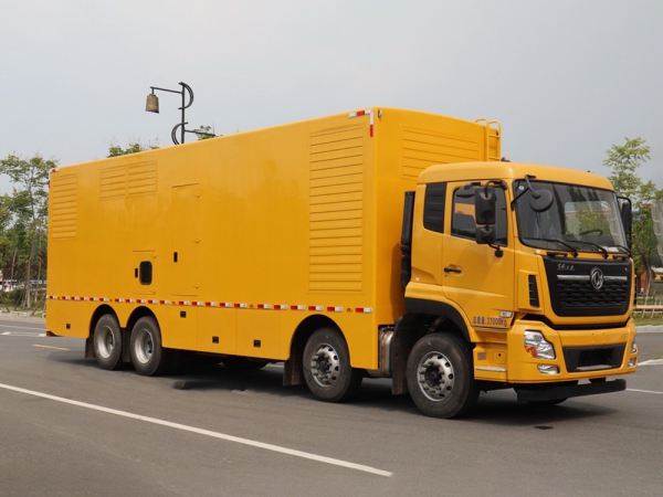 东风天龙前四后八移动电源车